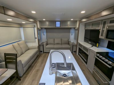 2025 Alliance RV Avenue - Photo 19