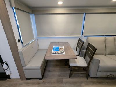 2025 Alliance RV Avenue - Photo 24