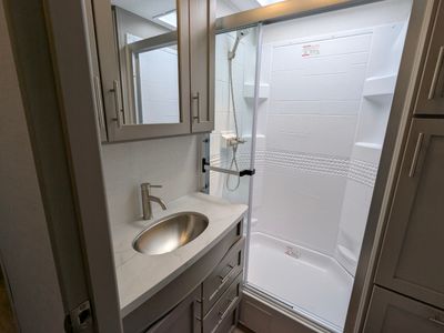 2025 Alliance RV Avenue - Photo 22