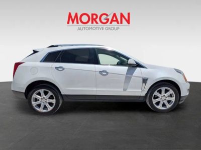 2016 Cadillac SRX — side profile view