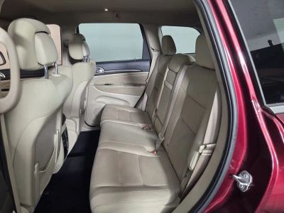 2017 Jeep Grand Cherokee — photo 18 view