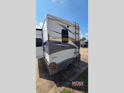 2018 Winnebago Navion - Photo 26