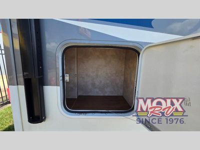 2018 Winnebago Navion - Photo 31