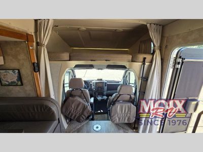 2018 Winnebago Navion - Photo 16