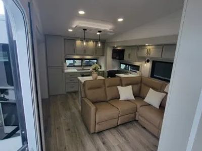 2026 Brinkley RV Model Z - Photo 11