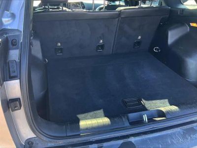 2019 Jeep Cherokee — interior view