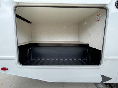 2026 Thor Motor Coach Quantum - Photo 13