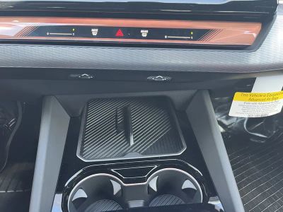 2027 BMW 5 Series — photo 29 view
