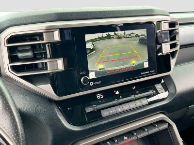 2022 Toyota Tundra — photo 13 view