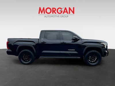2022 Toyota Tundra — photo 8 view