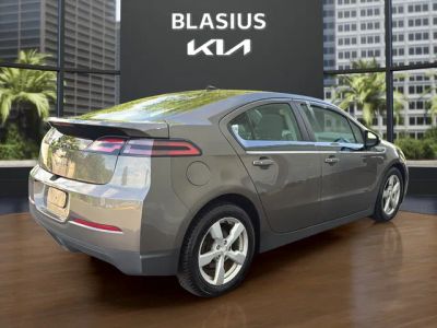2014 Chevrolet Volt — detail view
