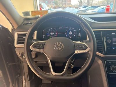 2022 Volkswagen Atlas 2.0T SE W/Technology - Photo 17