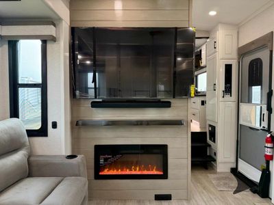 2026 Jayco Pinnacle - Photo 13