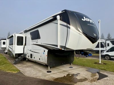 2026 Jayco Pinnacle - Photo 1