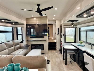2026 Jayco Pinnacle - Photo 8