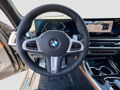 2027 BMW X7 — photo 42 view