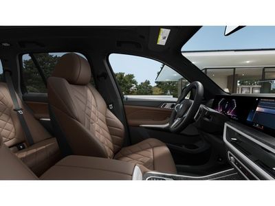 2026 BMW X5 — photo 9 view
