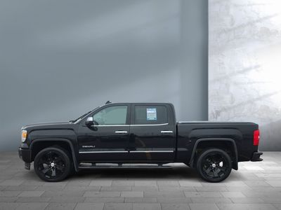 2015 GMC Sierra 1500 — rear three-quarter view