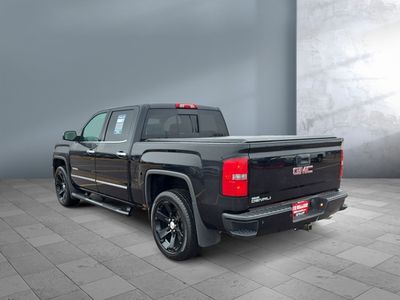 2015 GMC Sierra 1500 — interior view