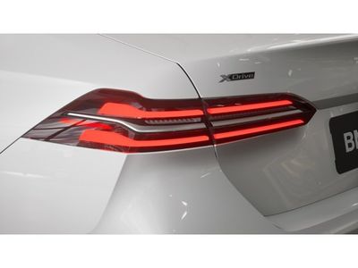 2026 BMW 5 Series - Photo 8