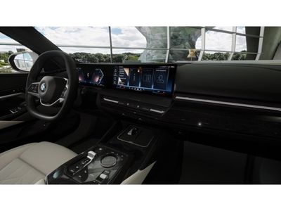 2026 BMW 5 Series - Photo 14