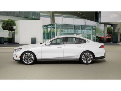 2026 BMW 5 Series - Photo 4
