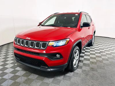 2023 Jeep Compass — photo 7 view