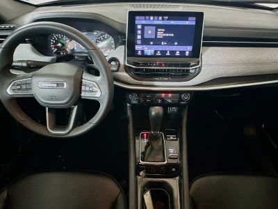 2023 Jeep Compass — photo 27 view
