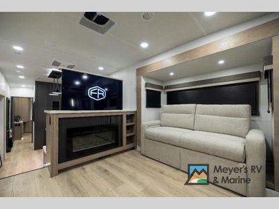 2026 Forest River RV Rockwood Signature - Photo 5