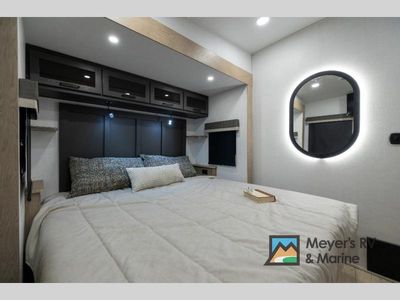 2026 Forest River RV Rockwood Signature - Photo 13