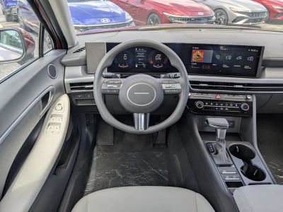 2025 Hyundai SONATA — photo 15 view