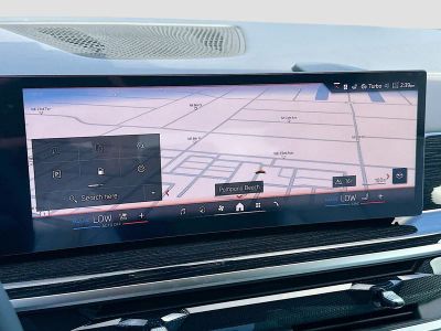 2026 BMW X5 — photo 11 view