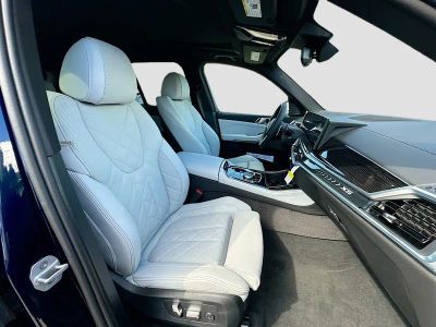 2026 BMW X5 — photo 23 view