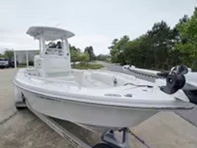 2021 Everglades 243 CC - Photo 8