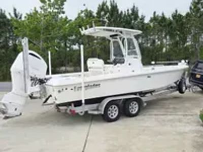 2021 Everglades 243 CC - Photo 4