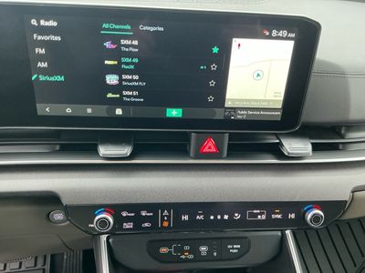 2026 Kia Carnival — photo 12 view