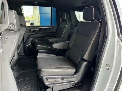 2026 Chevrolet Suburban - Photo 23
