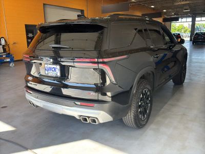 2025 Chevrolet Traverse — detail view