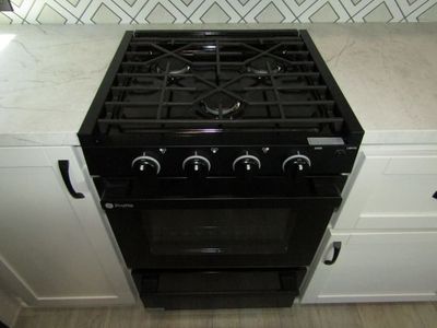 2026 Jayco CYCLONE - Photo 9