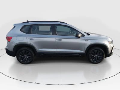 2024 Volkswagen Taos - Photo 8