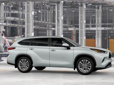 2026 Toyota Highlander Hybrid - Photo 15