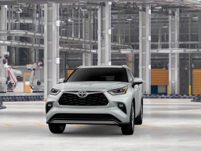 2026 Toyota Highlander Hybrid - Photo 3