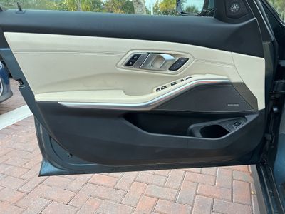 2020 BMW 3 Series 330i xDrive - Photo 14