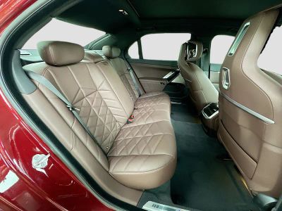 2025 BMW 7 Series — photo 29 view