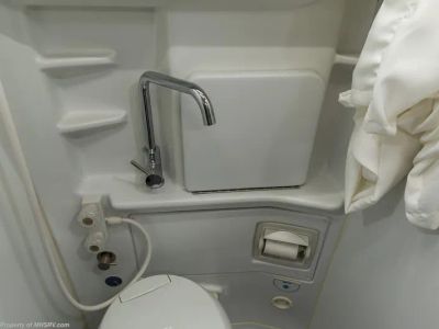 2023 Thor Motor Coach Sanctuary - Photo 20