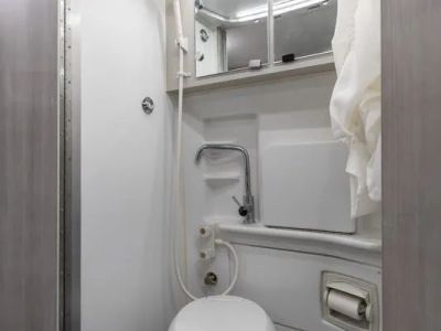 2023 Thor Motor Coach Sanctuary - Photo 18