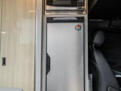 2023 Thor Motor Coach Sanctuary - Photo 16