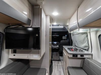 2023 Thor Motor Coach Sanctuary - Photo 2