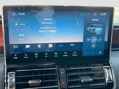 2022 Lincoln Navigator — photo 31 view