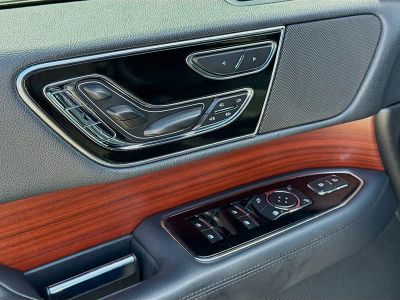 2022 Lincoln Navigator — photo 24 view